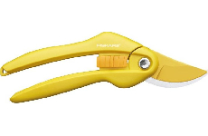 Fiskars nůžky X-Series dvoučepel. P26 ŠAFRÁN (1027494)