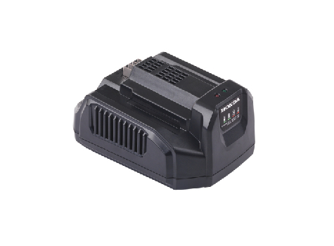 HBC 210 W AKU NABÍJEČKA